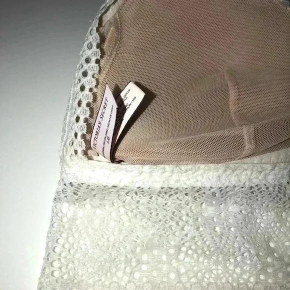 Victoria Secret Bralette - Picture 3 of 5